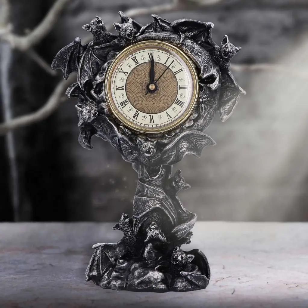 Chiroptera Time Bat Clock - Figurine